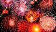 Bắn pháo hoa tầm thấp tại lễ kỷ niệm 10 năm tổ chức Festival Biển Nha Trang