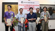 Lễ trao giải thưởng Hội Mỹ thuật Việt Nam và kỷ niệm chương “Vì sự nghiệp Mỹ thuật Việt Nam” năm 2013