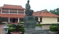 Tổ chức kỷ niệm 250 năm ngày sinh Đại thi hào Nguyễn Du