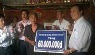 Công đoàn Bộ hỗ trợ kinh phí xây nhà tình nghĩa cho thương binh nặng ở tỉnh Cà Mau