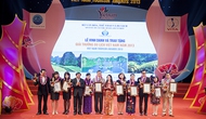 Vinh danh và trao tặng Giải thưởng Du lịch Việt Nam 2013