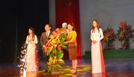 Thứ trưởng Đặng Thị Bích Liên dự lễ kỷ niệm Ngày Nhà giáo Việt Nam tại Trường ĐH SKĐA