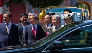 Nhà vua Nhật Bản Akihito và Hoàng hậu thăm Đại Nội - Huế
