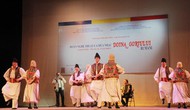 Đoàn ca múa nhạc dân tộc Rumani – Doina Gorjului biểu diễn tại Hà Nội