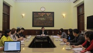 Thứ trưởng Huỳnh Vĩnh Ái làm việc với Vụ Văn hóa dân tộc về kế hoạch công tác 2017