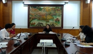 Thứ trưởng Trịnh Thị Thủy làm việc với Vụ Thư viện