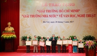 Trang trọng lễ trao Giải thưởng Hồ Chí Minh, Giải thưởng Nhà nước về Văn học nghệ thuật