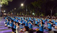 Tưng bừng ngày hội quốc tế yoga lần thứ ba tại Hà Nội