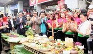 Thưởng thức Mâm cỗ đầu năm mới của dân tộc Thái tại “Làng”