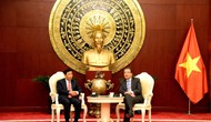 Bộ trưởng Bộ VHTTDL Nguyễn Ngọc Thiện tới thăm Đại sứ quán Việt Nam tại Trung Quốc