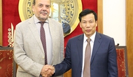 Đại sứ Chi-lê chào từ biệt Bộ trưởng Nguyễn Ngọc Thiện nhân kết thúc nhiệm kỳ công tác