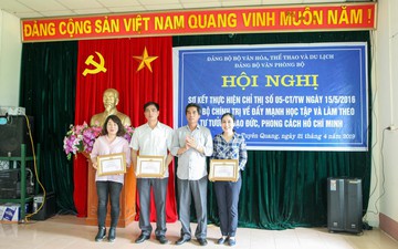 Đảng ủy Văn phòng Bộ:
Đẩy mạnh học tập và làm theo tư tưởng, đạo đức, phong cách Hồ Chí Minh