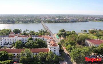 Huế bàn cách phát triển du lịch thông minh và bền vững