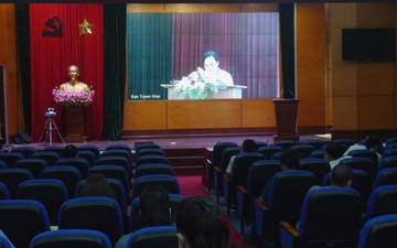 Hội nghị trực tuyến toàn quốc nghiên cứu, học tập, quán triệt Nghị quyết Đại hội XIII của Đảng cho đội ngũ văn nghệ sĩ, trí thức