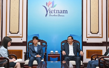 Cục trưởng Nguyễn Trùng Khánh tiếp lãnh đạo Lotte World Việt Nam