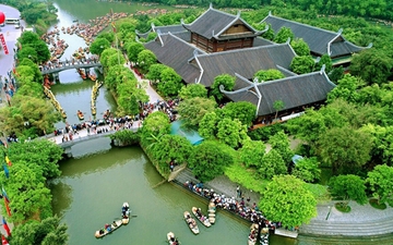 Phát triển Ninh Bình trở thành một trung tâm lớn, có giá trị thương hiệu cao về du lịch, công nghiệp văn hóa, kinh tế di sản