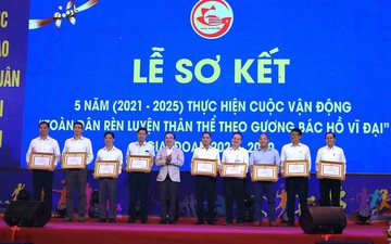 TP.HCM sơ kết 5 năm phong trào rèn luyện thân thể theo gương Bác Hồ