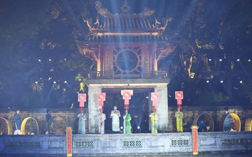 Công nghệ làm mới du lịch di sản