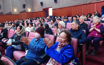 "Sao Tháng Tám"- Bản anh hùng ca điện ảnh đầy cảm xúc