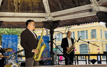 Di sản trong nhịp thở đương đại