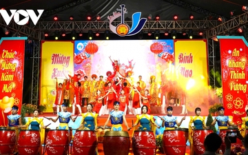 Cần Thơ khai mạc Chung kết Liên hoan “Ca nhạc, Ca cổ, Tiểu phẩm Xuân” năm 2026