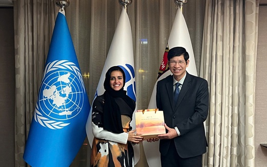 Thứ trưởng Hồ An Phong gặp gỡ tân Tổng Thư ký UN Tourism Shaikha Al Nowais