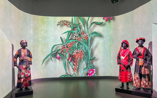 Ra mắt không gian trưng bày Mỹ thuật Ứng dụng và Mỹ thuật Dân gian