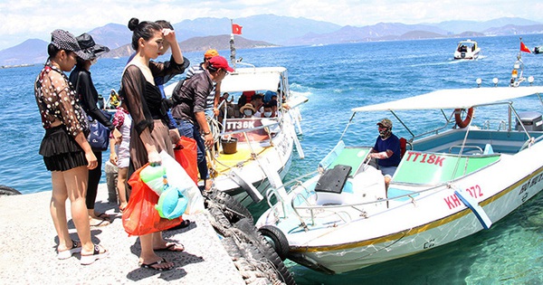 Khánh Hòa: Tổng thu từ khách du lịch năm 2020 giảm gần 82,7%
