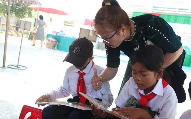 Bình Thuận: Thúc đẩy văn hóa đọc từ công nghệ số