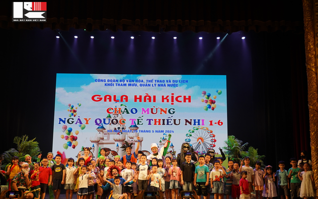 Công đoàn Khối tham mưu quản lý Nhà nước Bộ VHTTDL phối hợp, tổ chức chương trình Gala Hài Kịch đặc biệt 