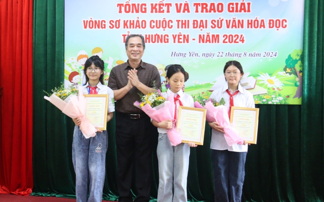 Hưng Yên: Trao giải vòng sơ khảo cuộc thi Đại sứ Văn hóa đọc năm 2024