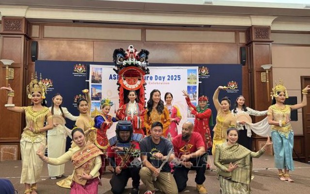 Ngày Văn hóa ASEAN 2025 - Cộng đồng cùng chung niềm vui lễ hội