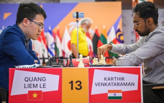 Vào vòng 5 World Cup, Quang Liêm làm nên lịch sử cho cờ vua Việt Nam