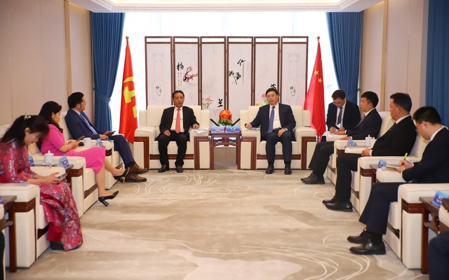 Tăng cường giao lưu, hợp tác trên các mặt văn hóa, thể thao, du lịch giữa Việt Nam và Quảng Tây (Trung Quốc)