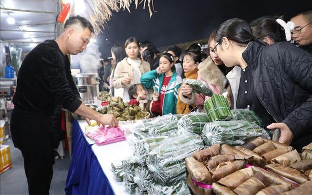 Khai mạc Liên hoan ẩm thực du lịch Ninh Bình năm 2025