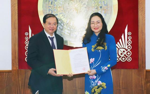 Bà Nguyễn Hằng Nga làm Giám đốc Trung tâm Triển lãm Văn hóa Nghệ thuật Việt Nam