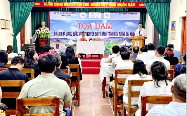 Hà Giang tổ chức tọa đàm “Du lịch bước vào kỷ nguyên số và hành trình đến tương lai xanh”