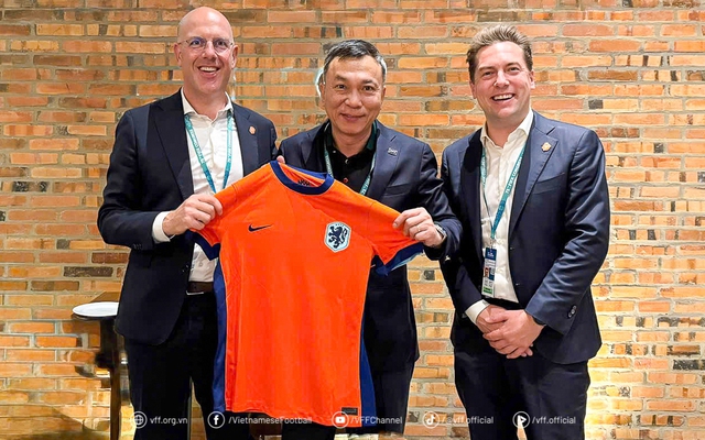 Đoàn đại biểu Liên đoàn Bóng đá Việt Nam tham dự Đại hội lần thứ 75 của FIFA