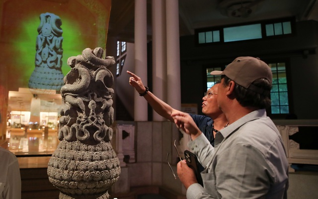 Chiêm ngưỡng di sản Phật giáo thời Lý qua công nghệ 3D mapping tại Bảo tàng Lịch sử quốc gia