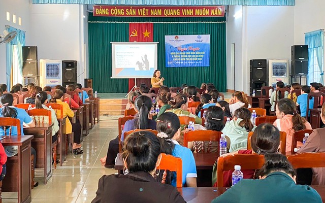 Bình Định: Triển khai đồng bộ, đa dạng hình thức phổ biến, giáo dục pháp luật về phòng, chống bạo lực gia đình
