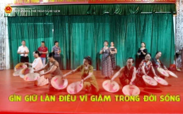 Gìn giữ làn điệu ví giặm trong đời sống