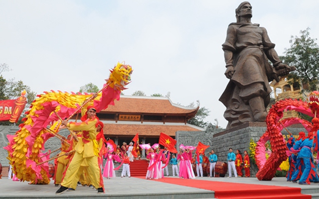 Xây dựng và nhân rộng mô hình văn hóa về thực hiện nếp sống văn minh trong việc cưới, việc tang và lễ hội