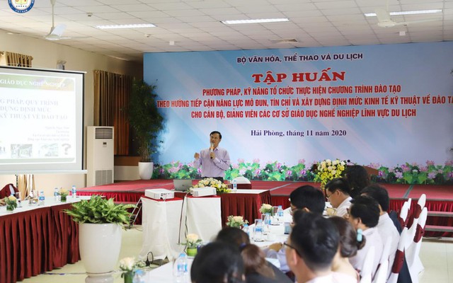 Tập huấn kiểm định chất lượng chương trình đào tạo cho các cơ sở đào tạo văn hóa nghệ thuật, thể dục thể thao và du lịch trên toàn quốc