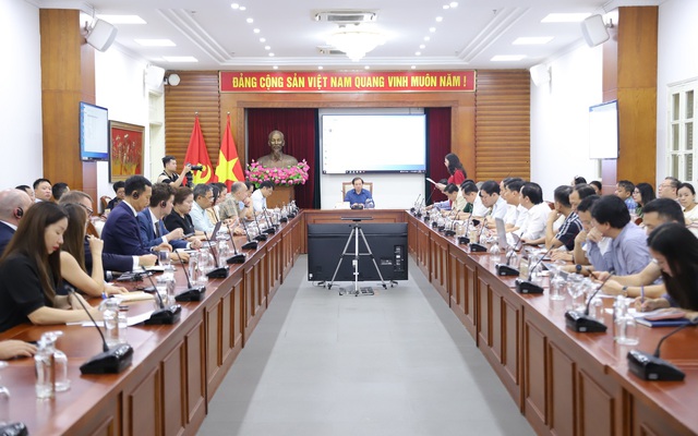 Họp Tiểu ban Nội dung Triển lãm thành tựu Đất nước nhân dịp kỷ niệm 80 năm Ngày Quốc khánh