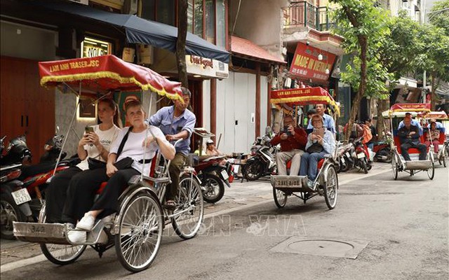 Bảo tồn và phát huy giá trị di sản văn hóa ở khu phố cổ Hà Nội