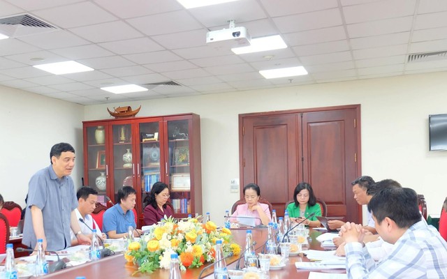 Tiếp tục nghiên cứu, rà soát, góp ý để hoàn thiện dự thảo Luật Báo chí (sửa đổi)