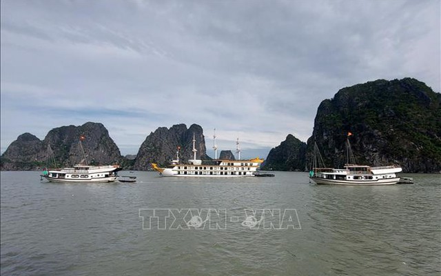 Quảng Ninh: 'Làm sạch' môi trường kinh doanh du lịch