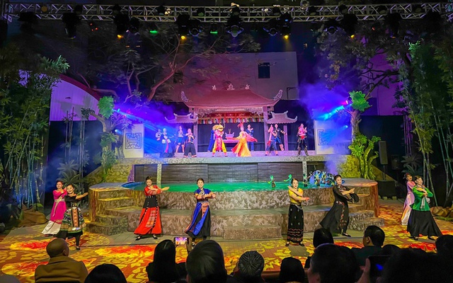 Sôi động các chương trình nghệ thuật chuyên nghiệp chào mừng Đại hội lần thứ XIV của Đảng