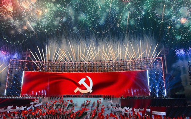 "Dưới lá cờ vẻ vang của Đảng" chào mừng thành công Đại hội XIV của Đảng