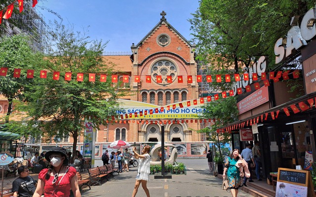 TP.HCM: Lễ hội Đường sách Tết Bính Ngọ năm 2026 chủ đề "Xuân hội tụ - Vững bước vươn mình"